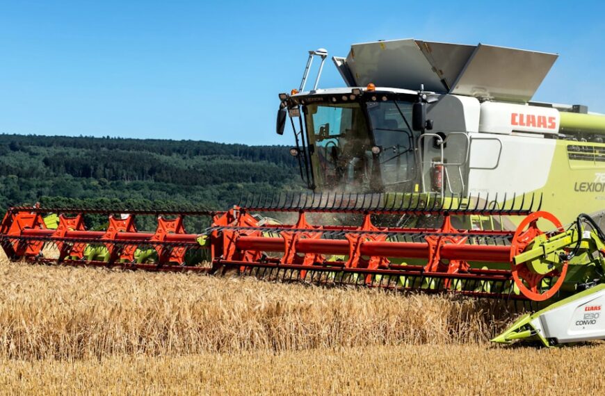 Automatyzacja pracy w gospodarstwach rolnych – najważniejsze trendy